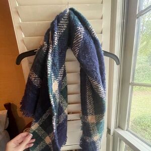 Vince Camuto Plaid Scarf